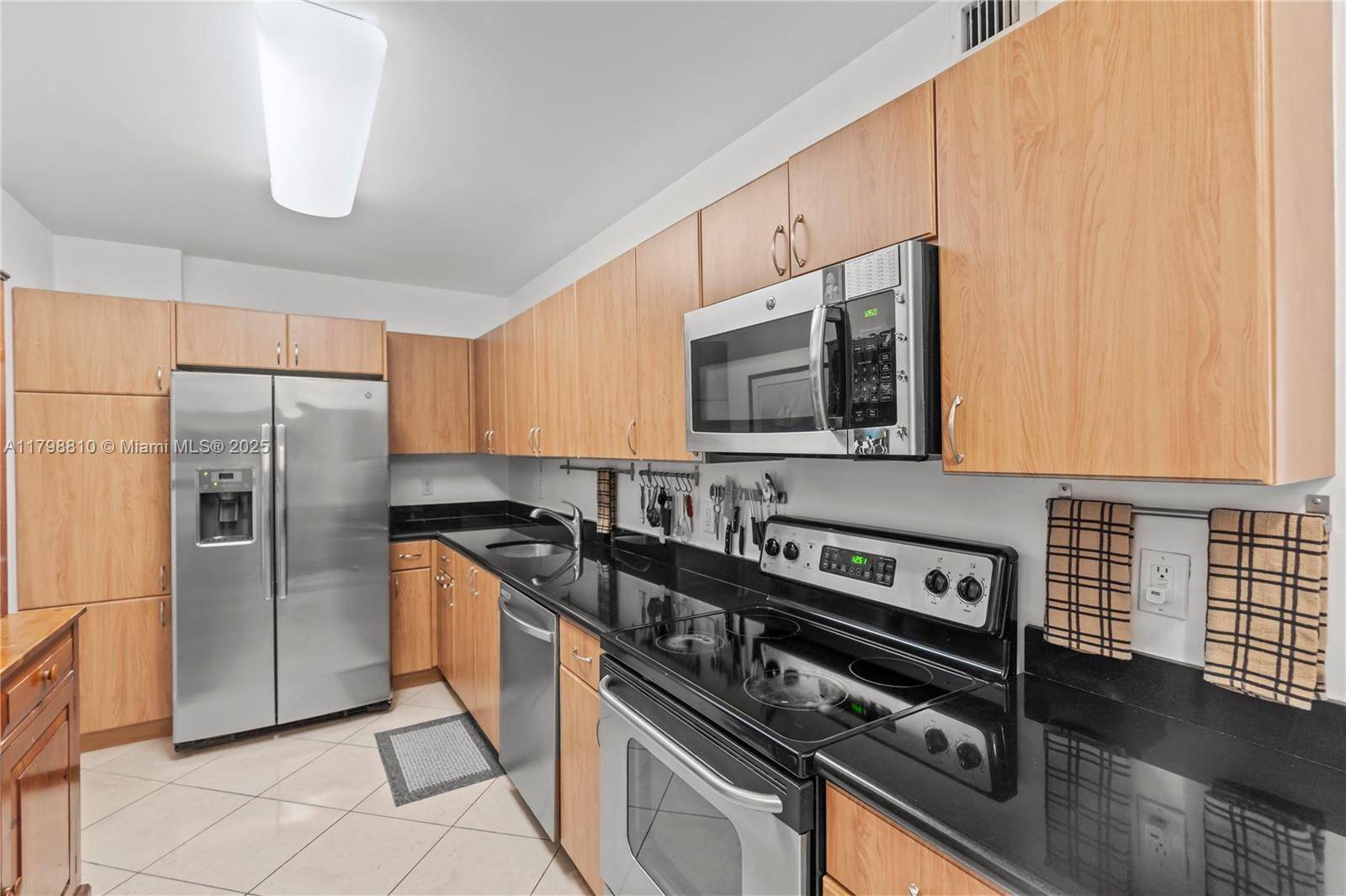Miami Beach, FL 33141,401 69th St #206