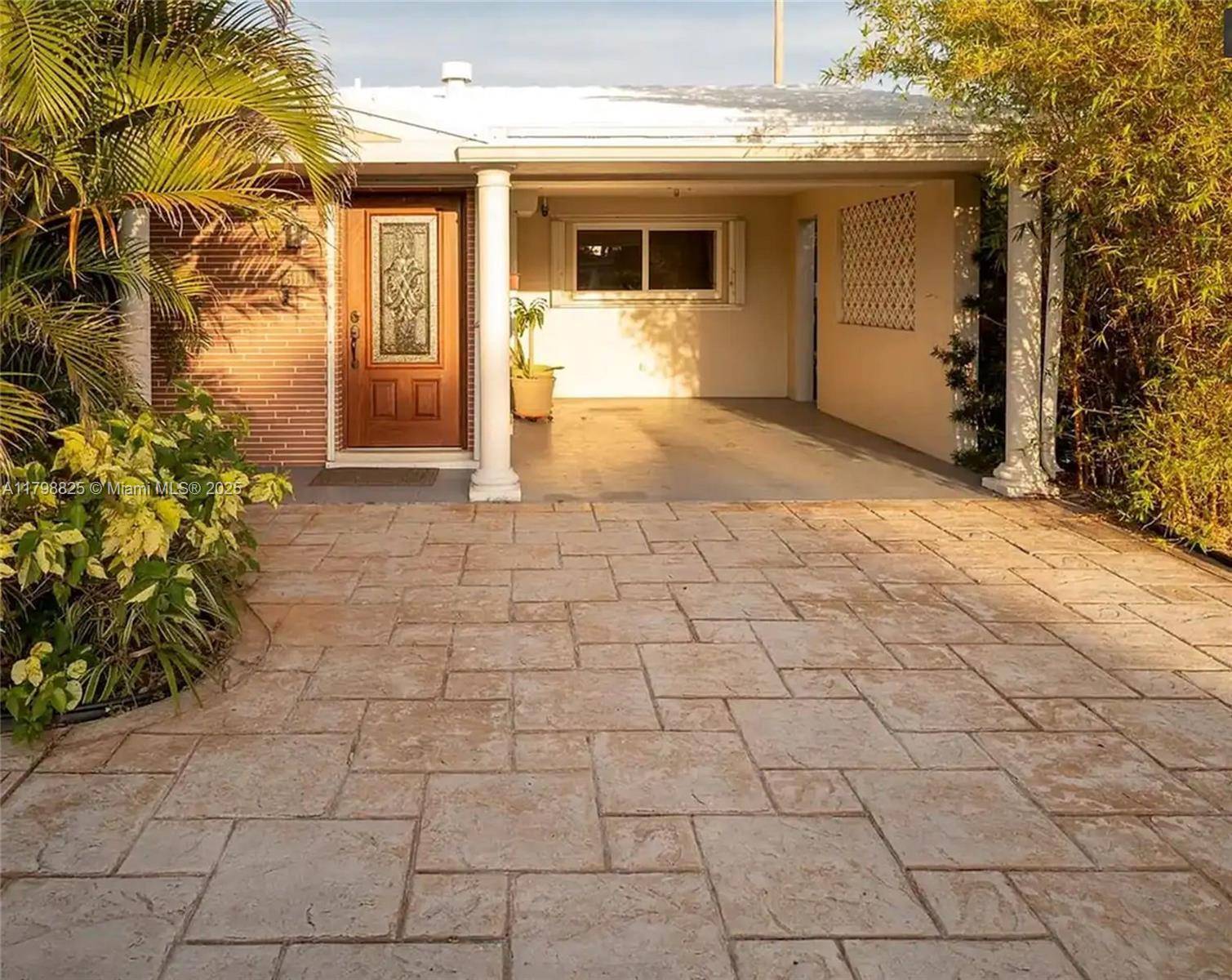 Fort Lauderdale, FL 33334,5111 NE 15th Ave