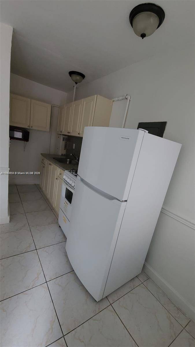 Miami, FL 33127,2015 NW 6th Pl #6