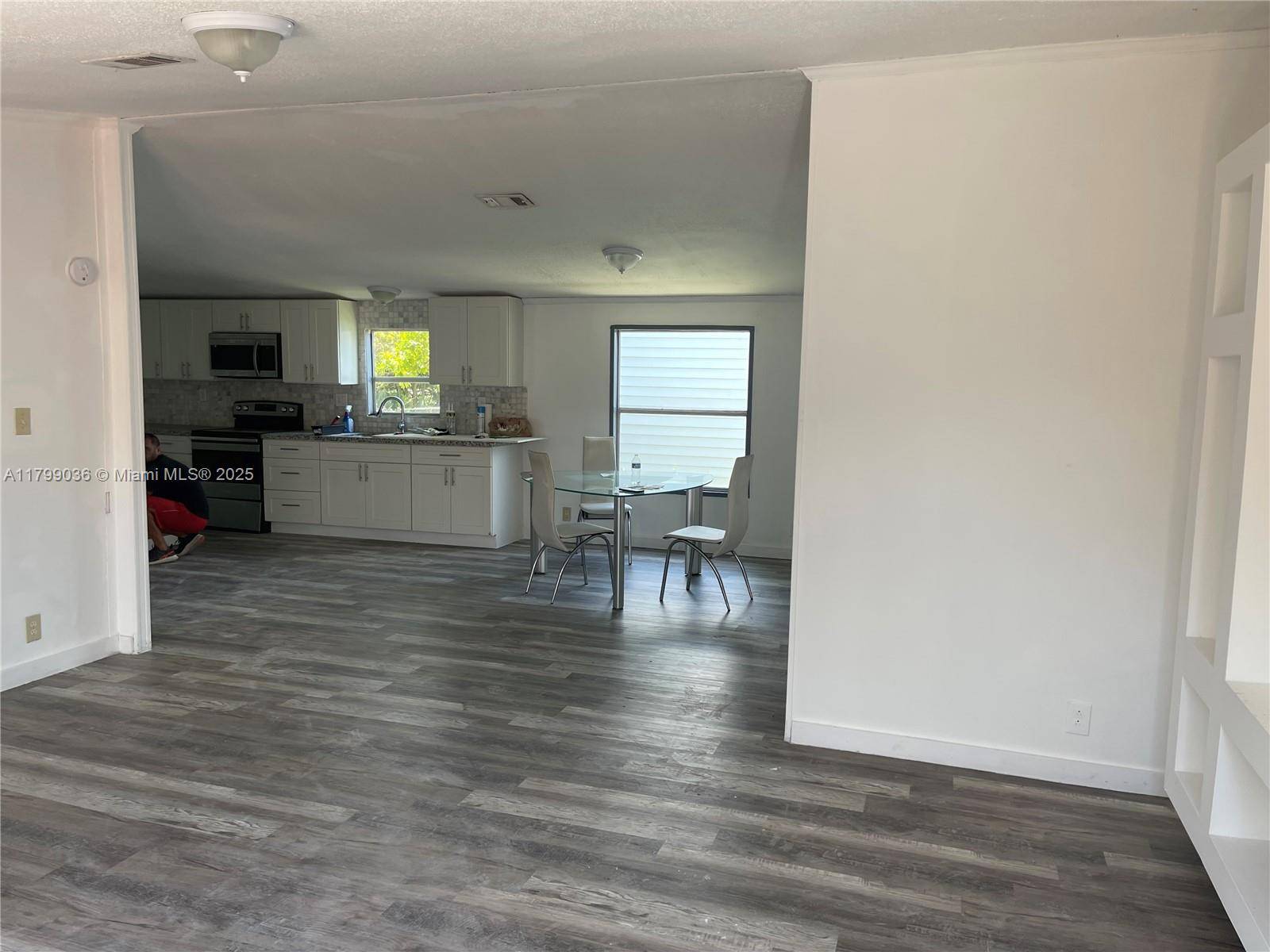 Miami, FL 33187,19800 SW 180th Ave unit 123