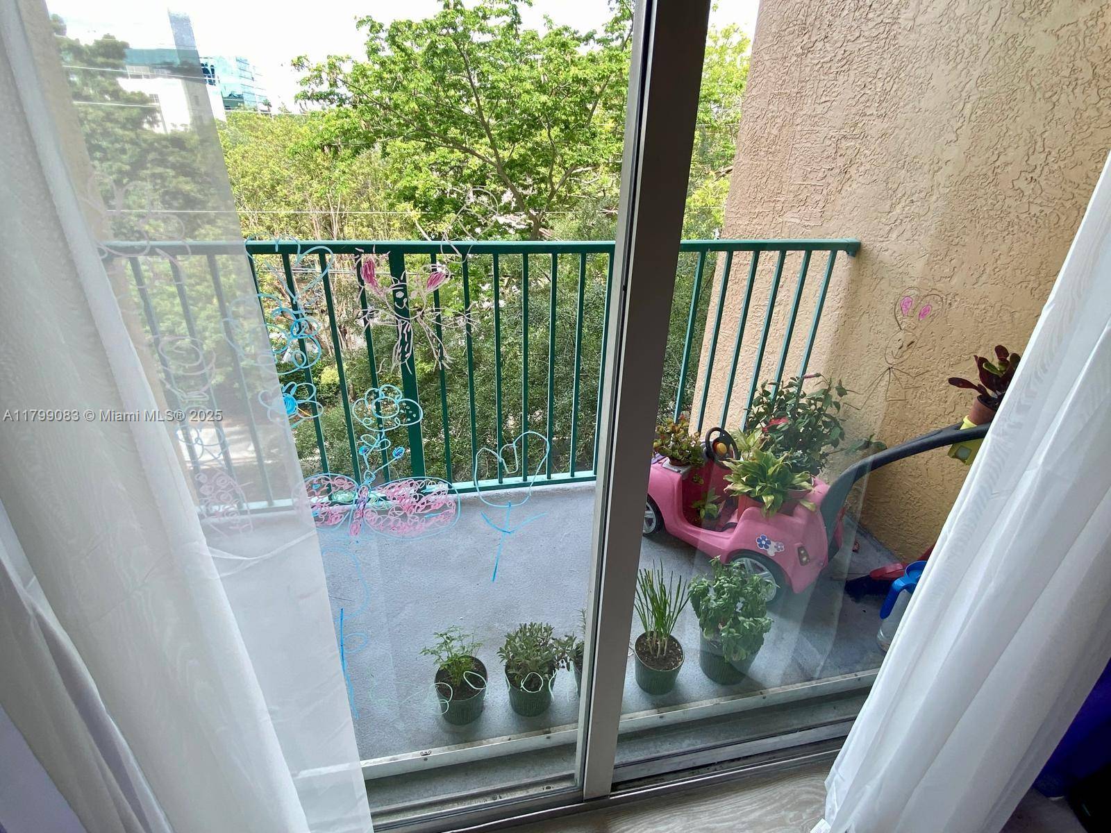 South Miami, FL 33143,6001 SW 70th St #437