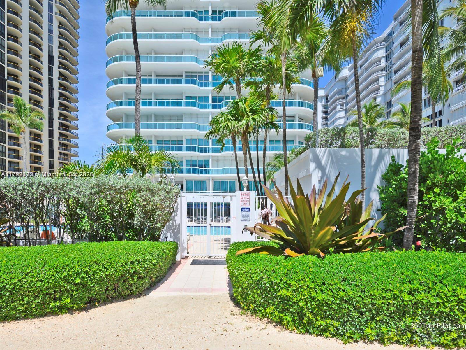 Bal Harbour, FL 33154,10101 Collins Ave #15A