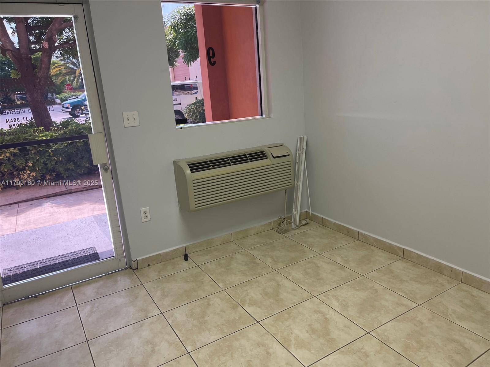 Miami Gardens, FL 33015,5941 NW 176 #9