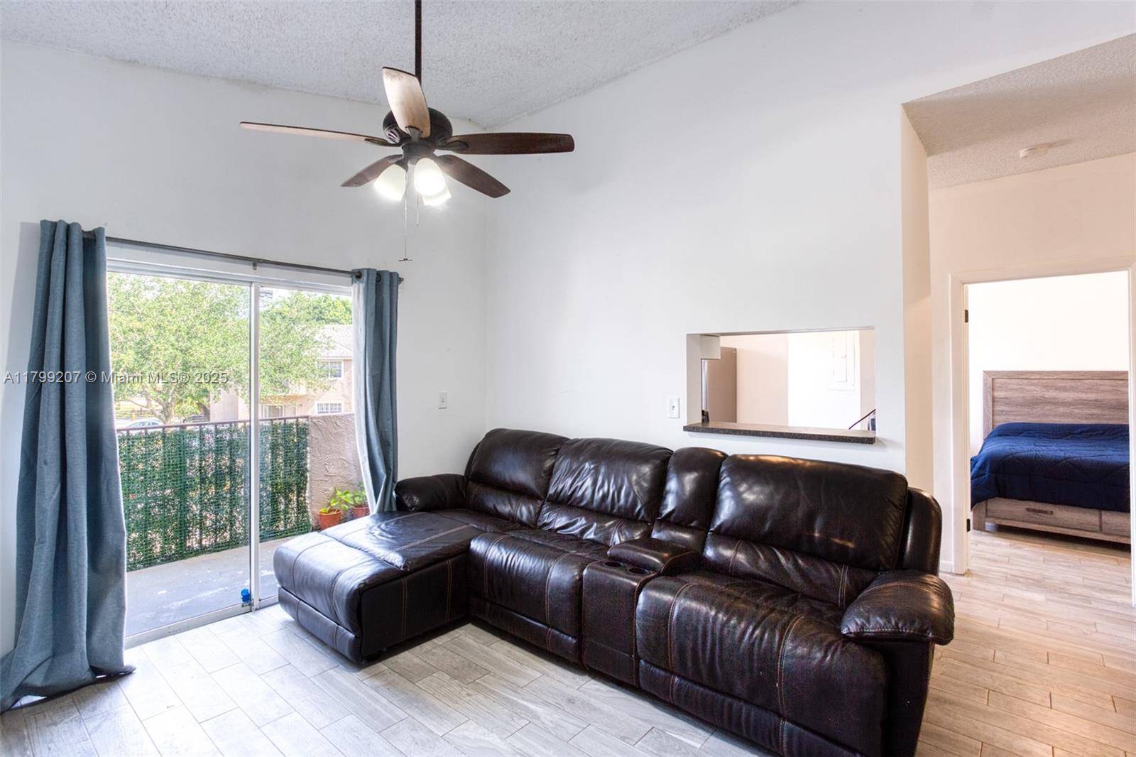 Pembroke Pines, FL 33024,2301 NW 96th Ter #16C