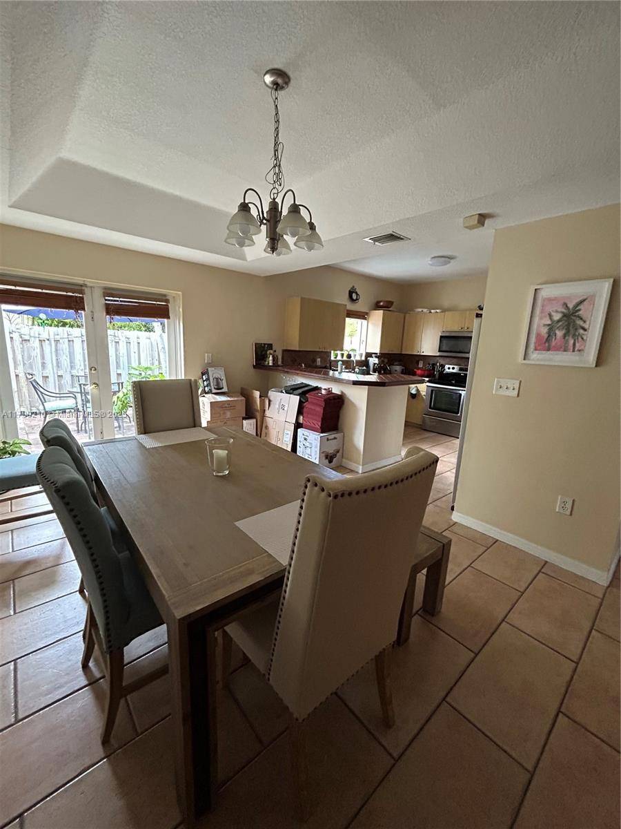 Miami, FL 33183,8311 SW 124 AVE #106