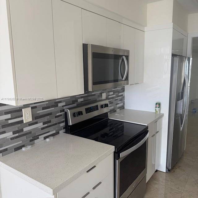 Aventura, FL 33180,19355 Turnberry Way #24F
