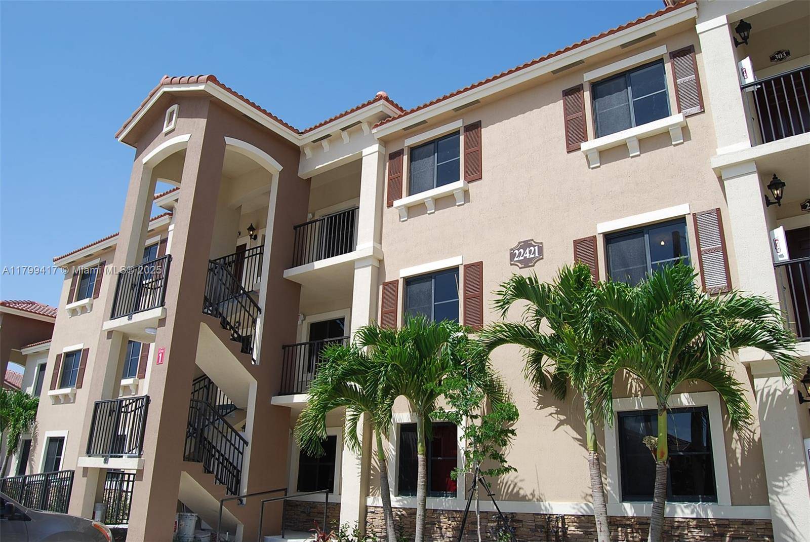 Cutler Bay, FL 33190,22421 SW 88th Pl #105-2