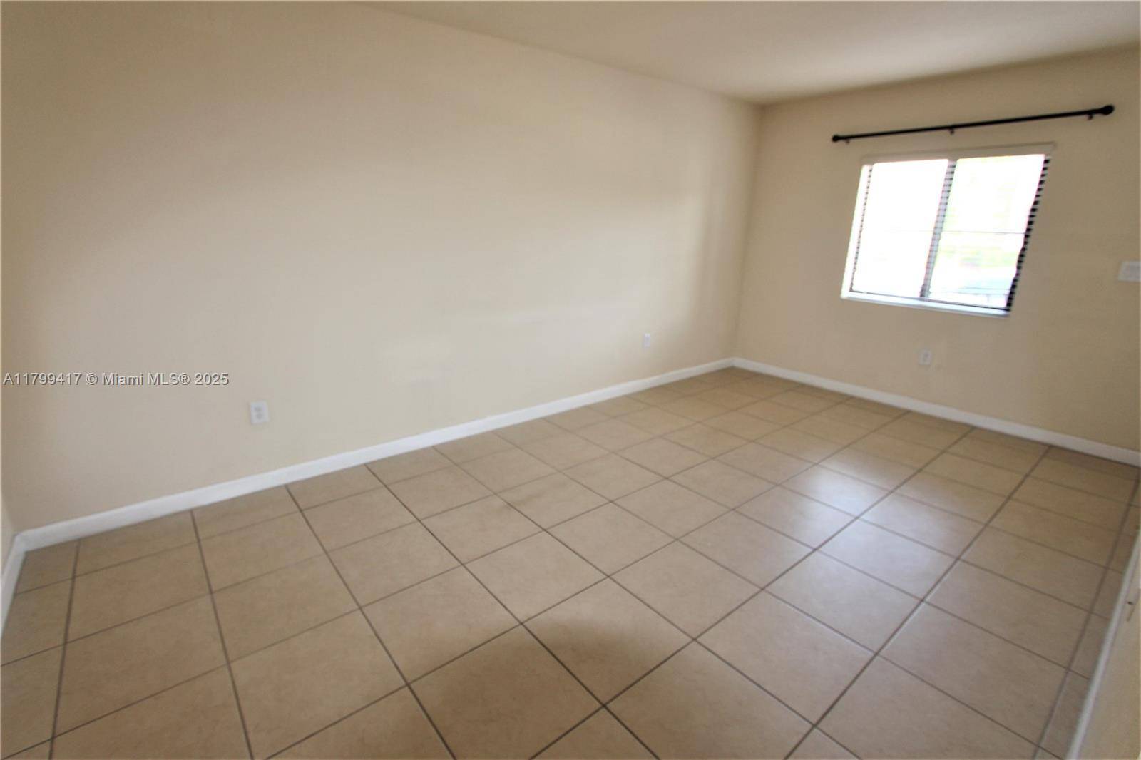 Cutler Bay, FL 33190,22421 SW 88th Pl #105-2