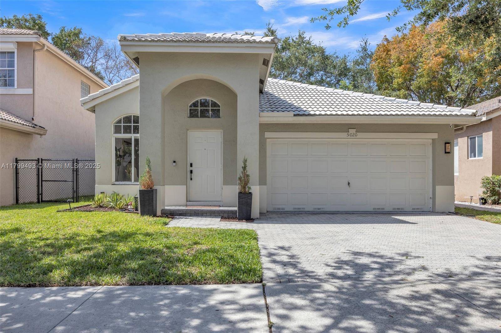 Coconut Creek, FL 33073,5020 Ibis Ct