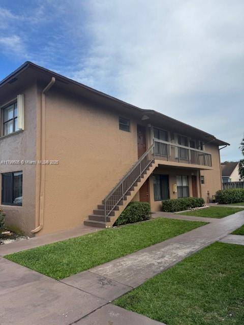 Sunrise, FL 33351,10047 Winding Lake Rd #203