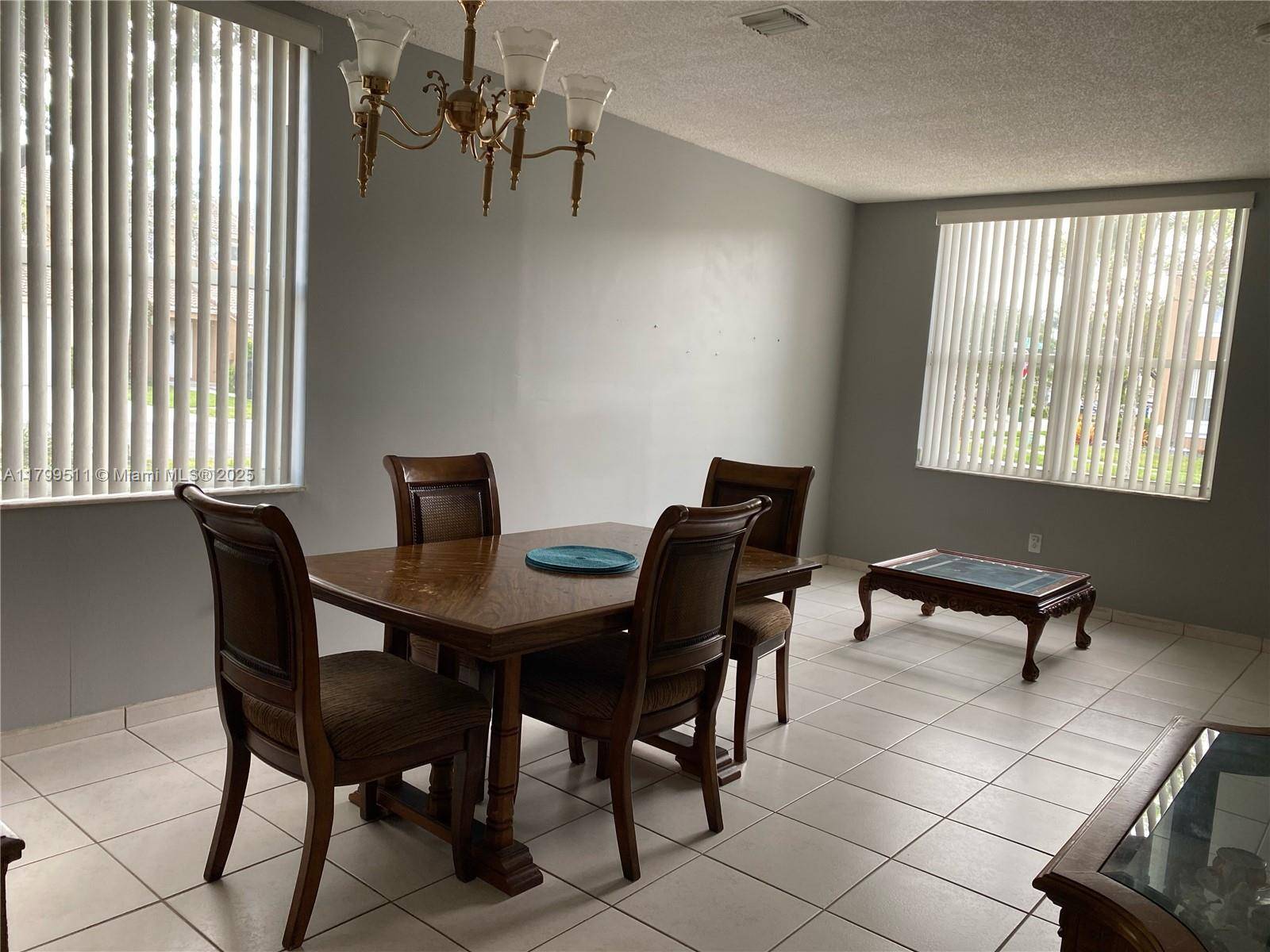 Pembroke Pines, FL 33028,15456 NW 12th Pl