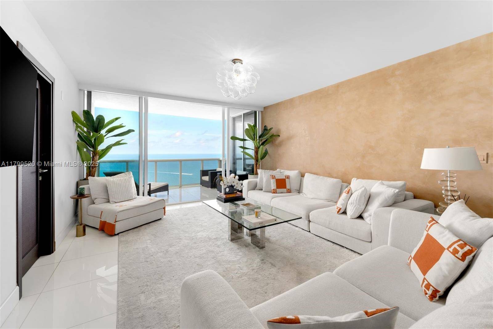 Sunny Isles Beach, FL 33160,18201 Collins Ave #5206