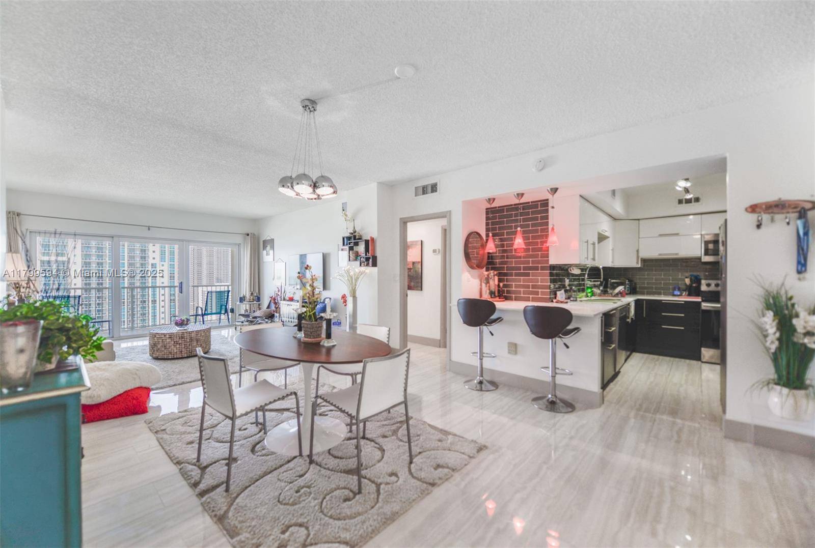 Hallandale Beach, FL 33009,1985 S Ocean Dr #PHD