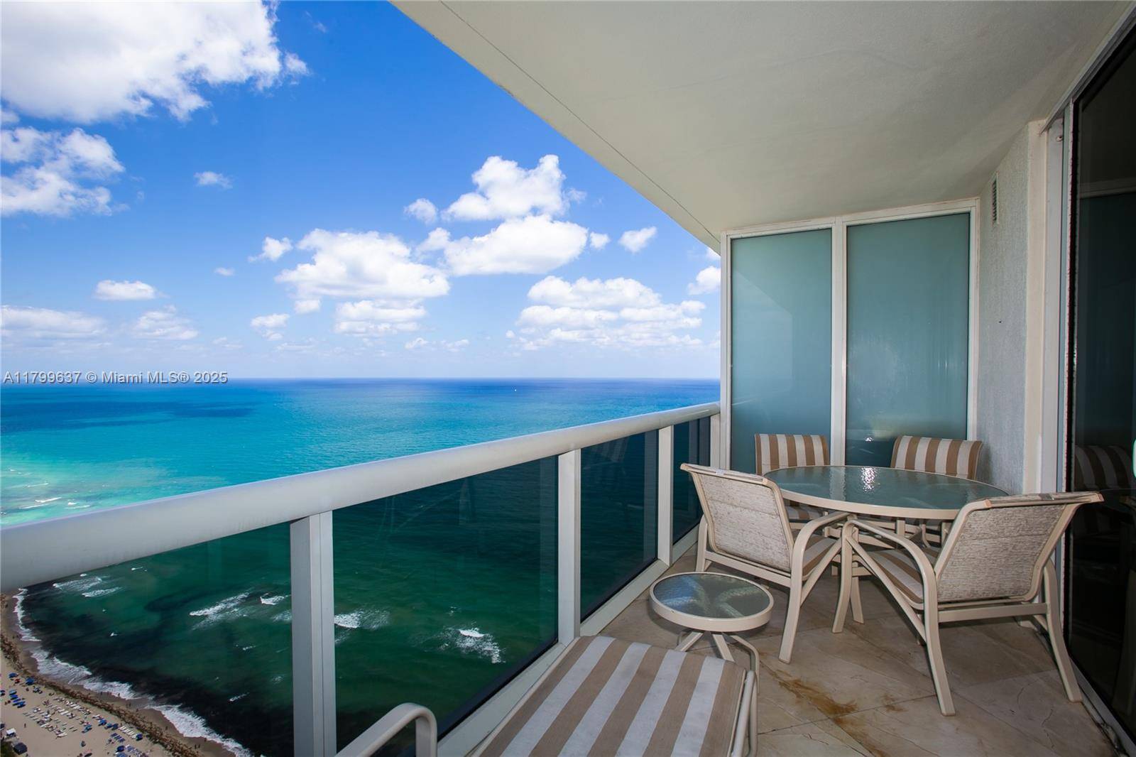 Hallandale Beach, FL 33009,1830 S Ocean Dr #4812