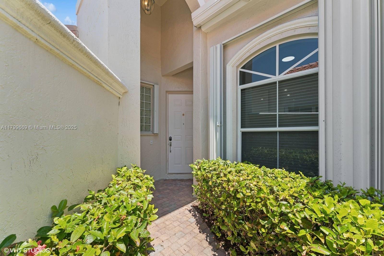 Hollywood, FL 33019,1576 Breakwater Ter