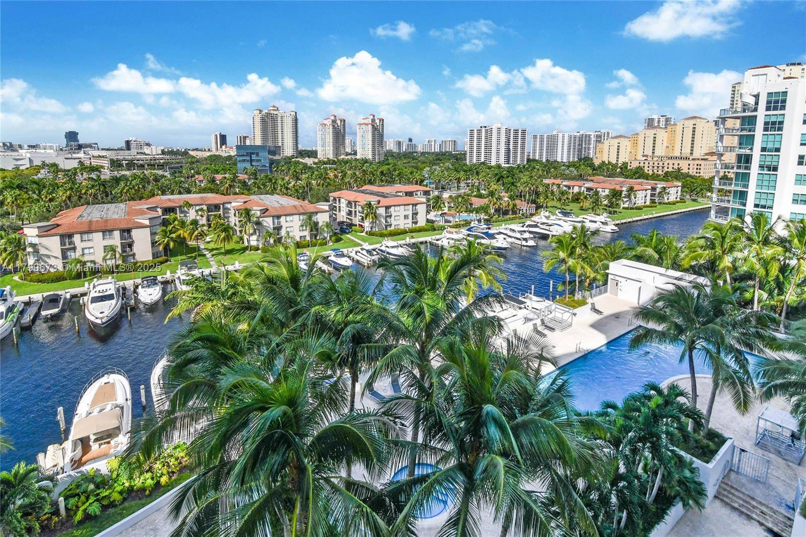 Aventura, FL 33180,3029 NE 188th St #818