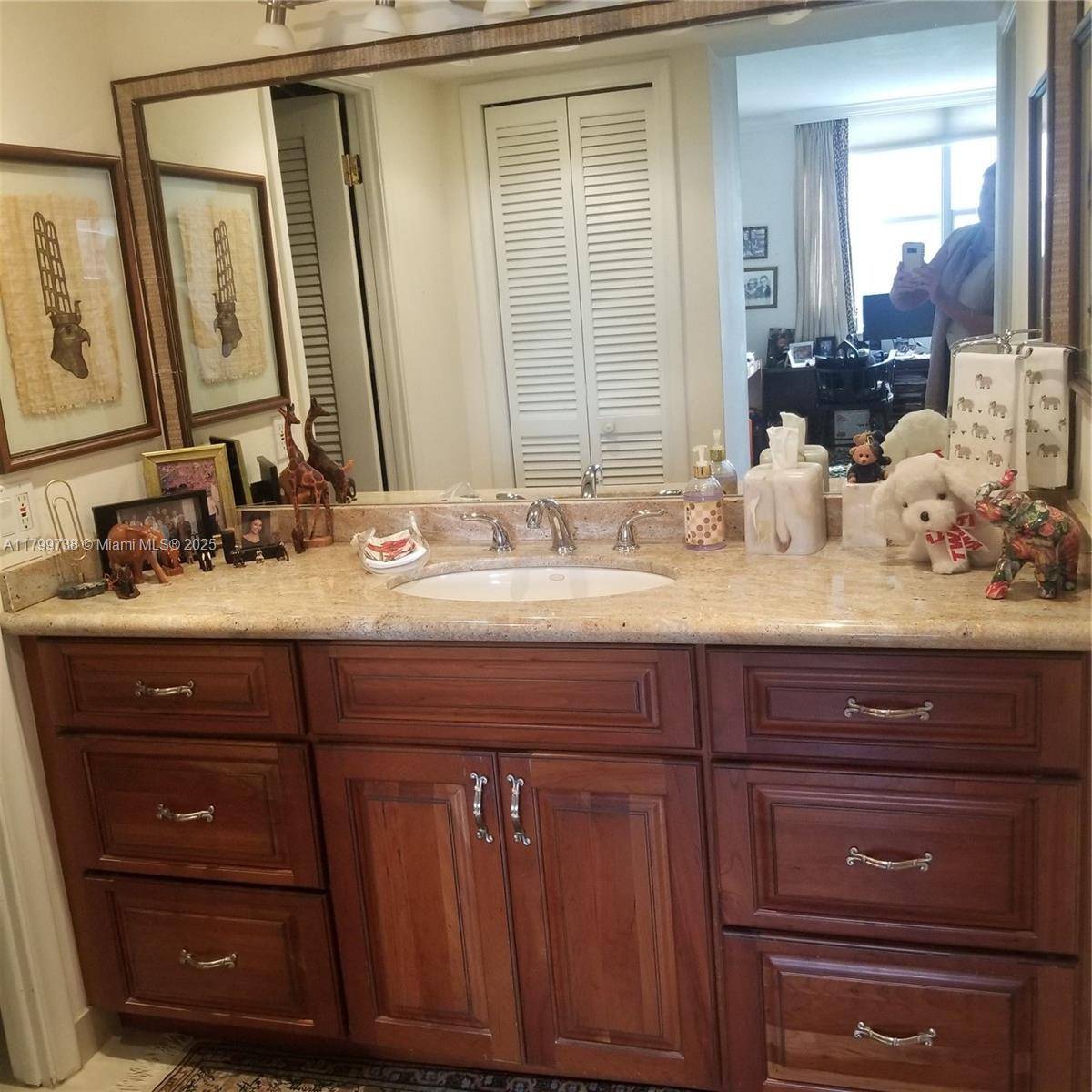 Coral Gables, FL 33134,625 Biltmore Way #905