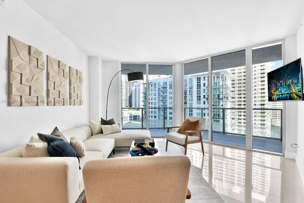 Miami, FL 33131,1300 Brickell Bay Dr #1910