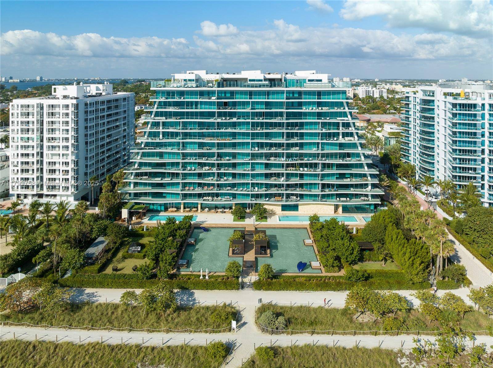 Surfside, FL 33154,9349 Collins Ave #1004