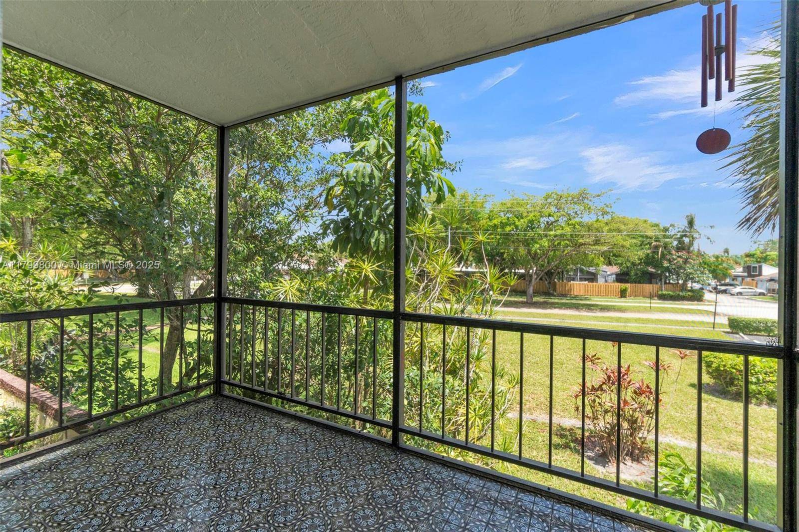 Plantation, FL 33313,7300 NW 17th St #203