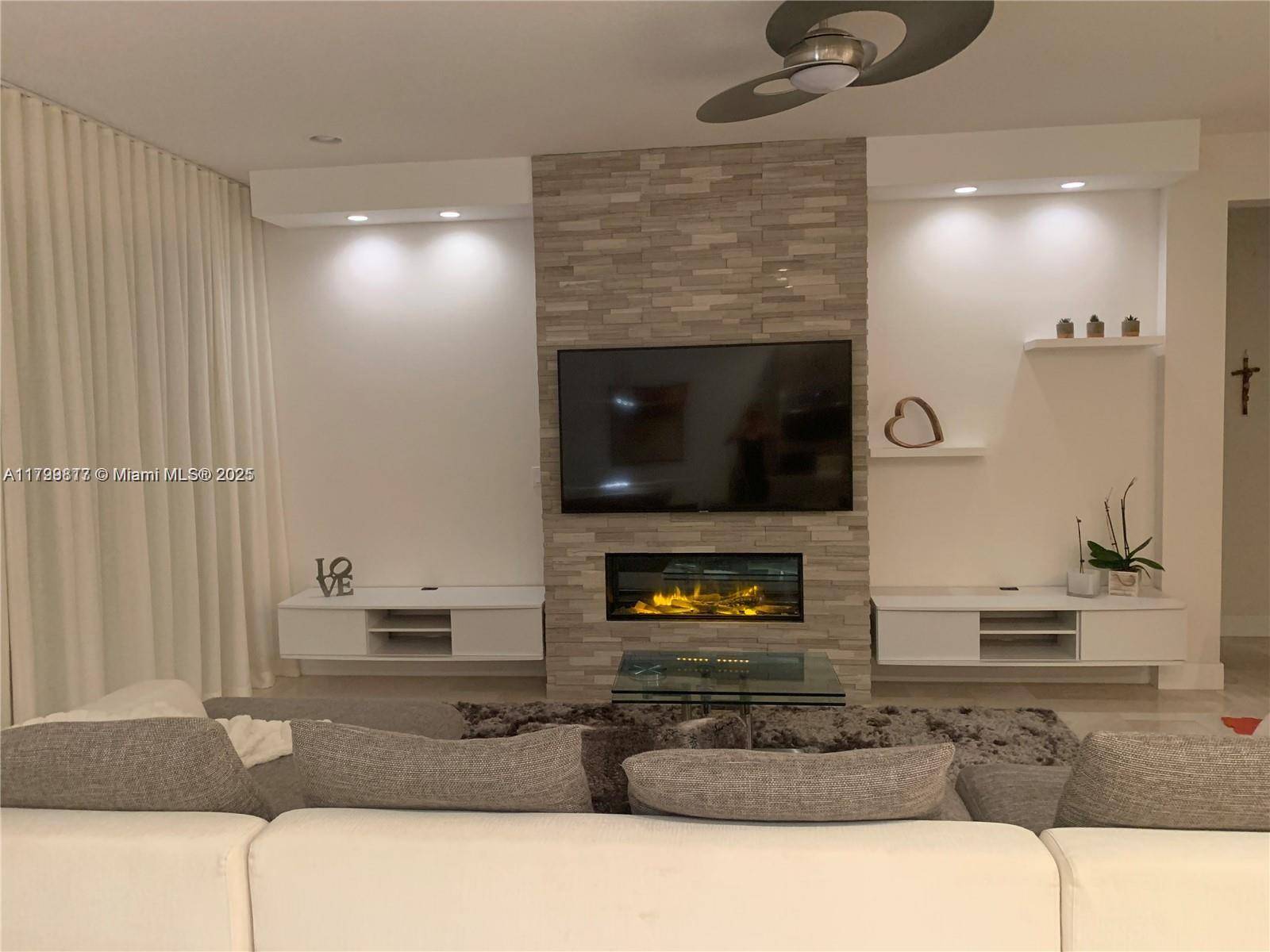 Delray Beach, FL 33446,15260 Sky Pond Pass #15260