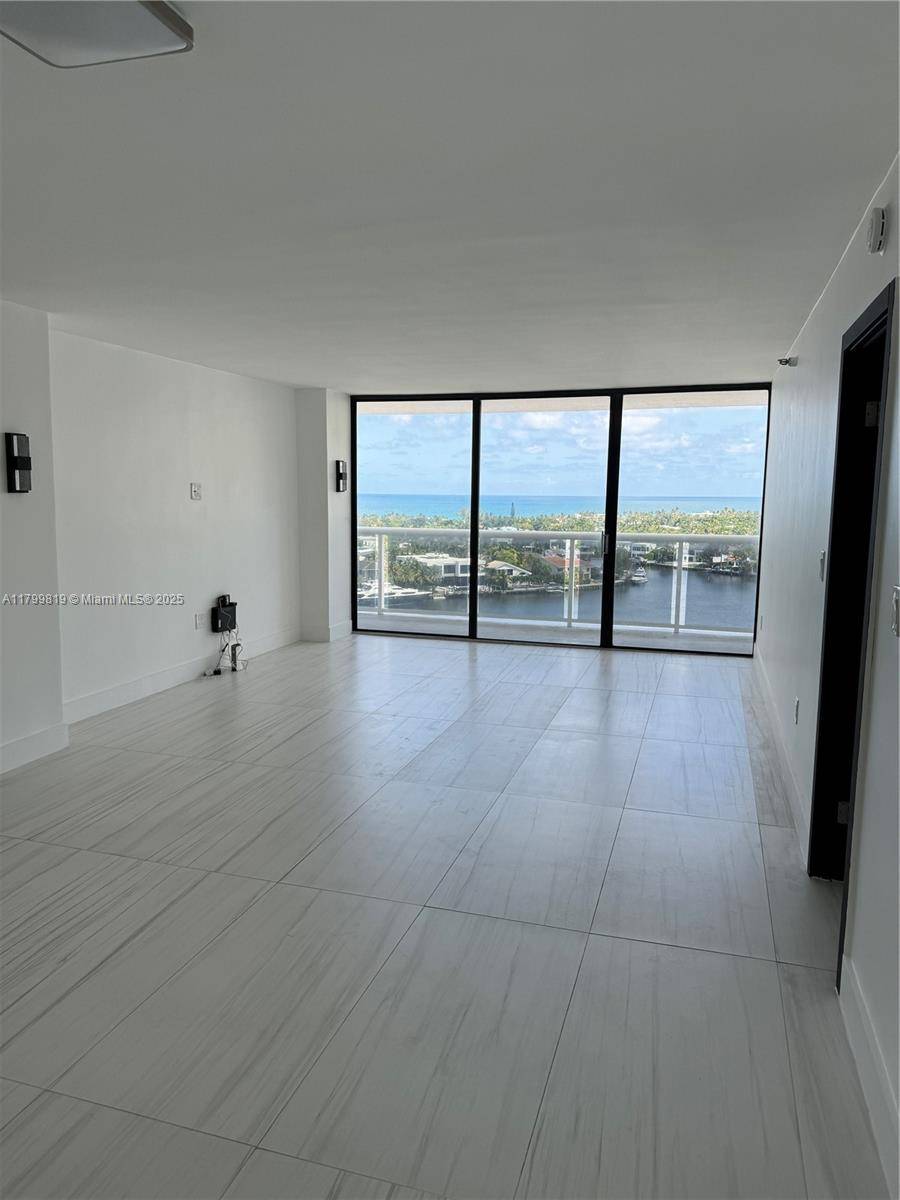 Aventura, FL 33180,20505 E Country Club Dr #1436