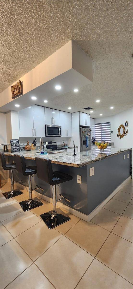 Weston, FL 33326,16624 Greens Edge Cir #75