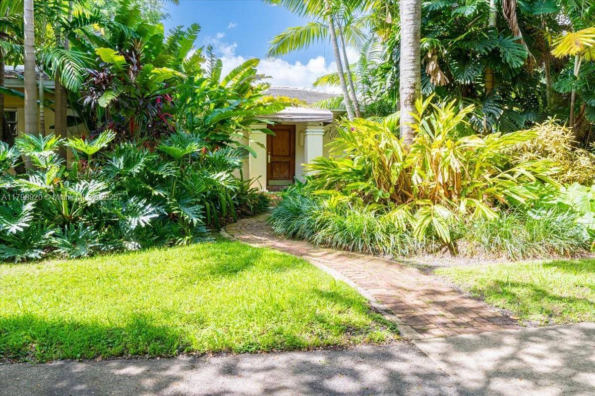 Miami Shores, FL 33138,550 NE 94th St