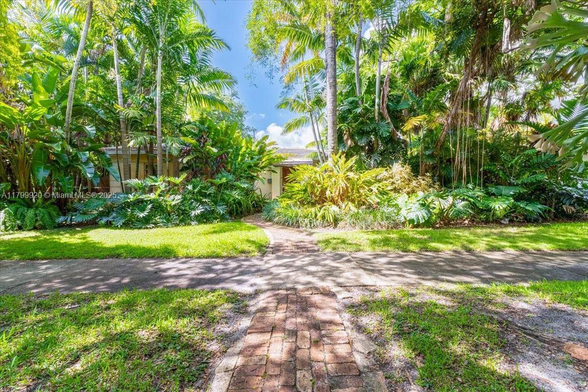 Miami Shores, FL 33138,550 NE 94th St