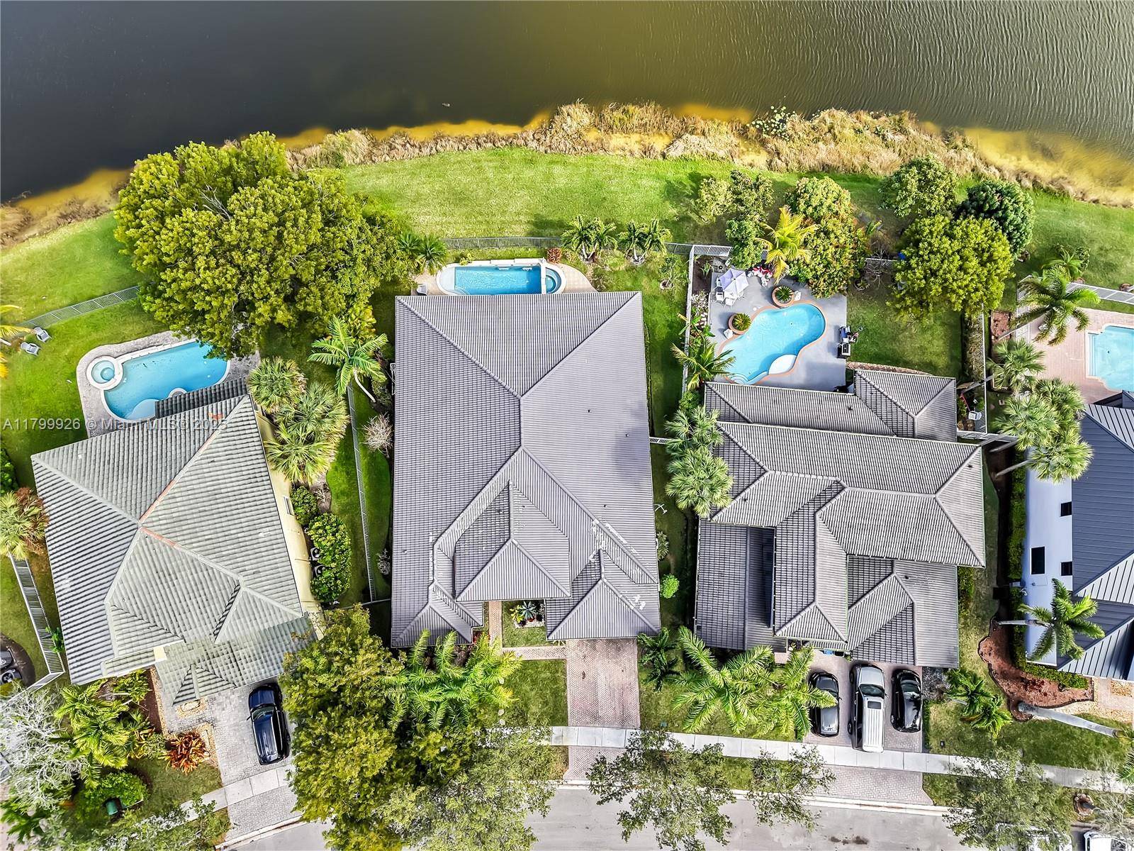 Weston, FL 33332,3816 W Hibiscus St #3816