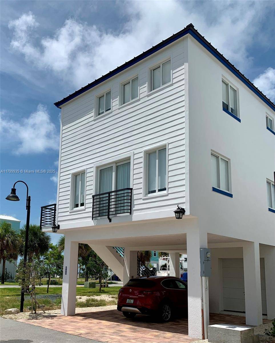 Key Largo, FL 33037,94825 Overseas Hwy #237