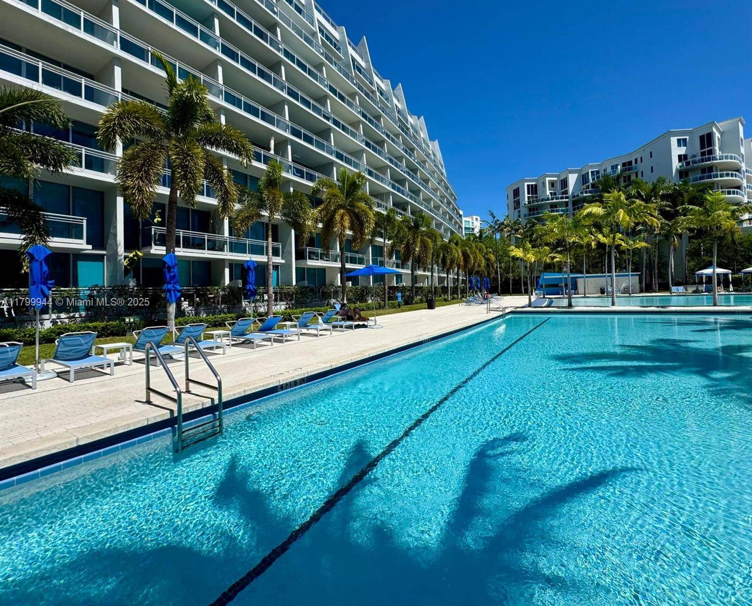 Aventura, FL 33180,2950 NE 188th St #149