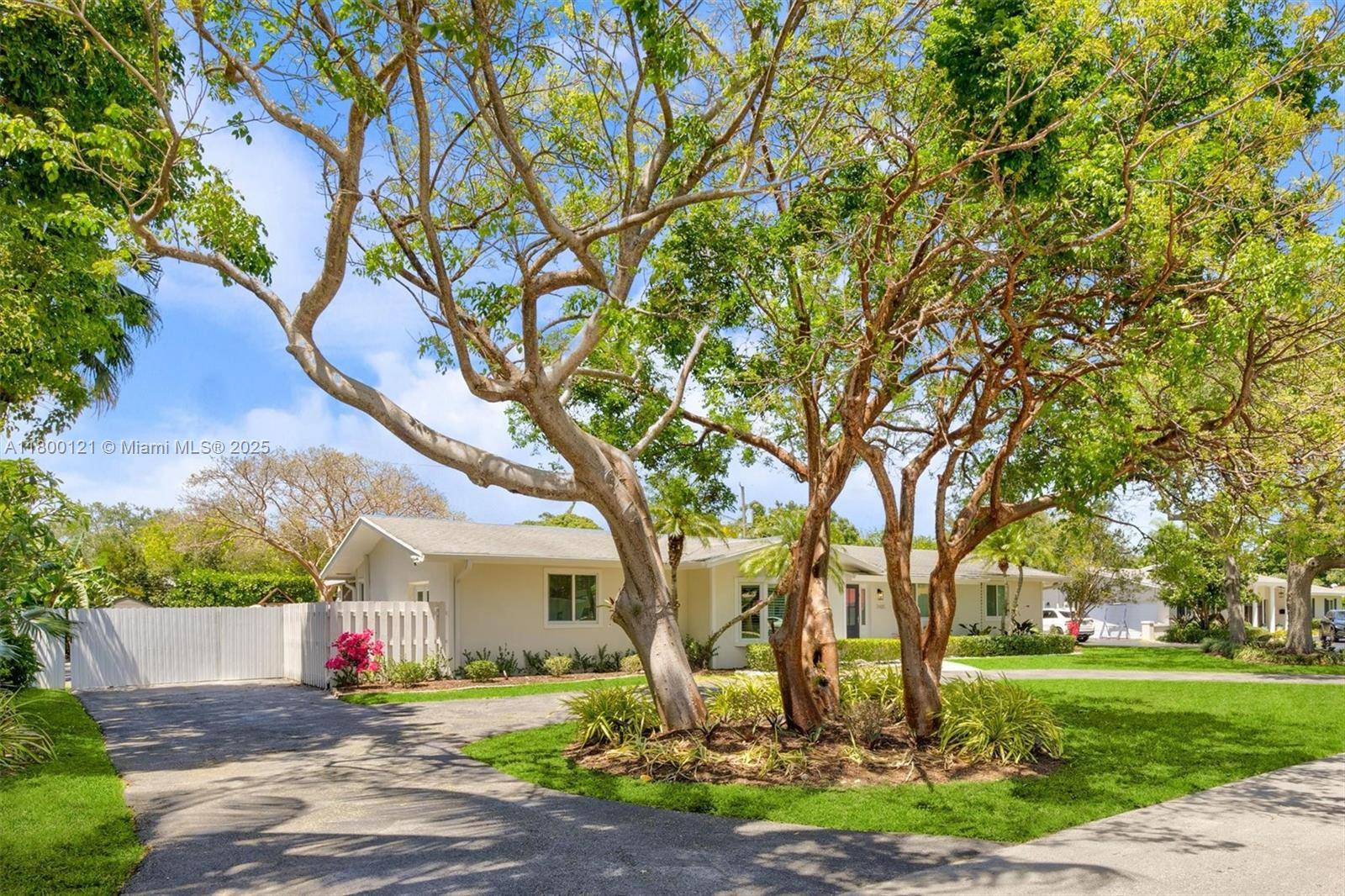 Palmetto Bay, FL 33157,7485 SW 159th Ter