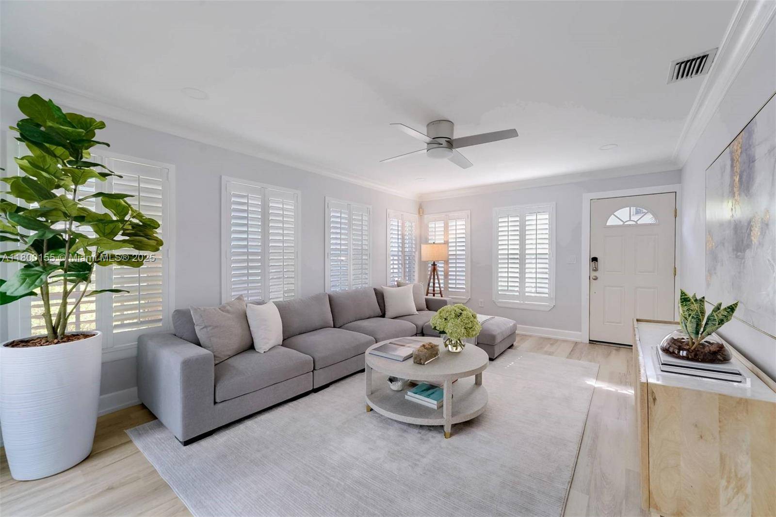 Coconut Grove, FL 33133,3172 Virginia Street