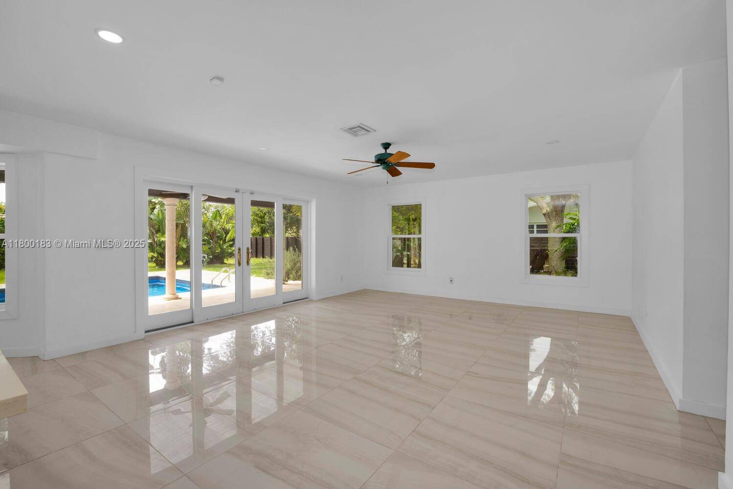 Palmetto Bay, FL 33158,13840 SW 74th Ave