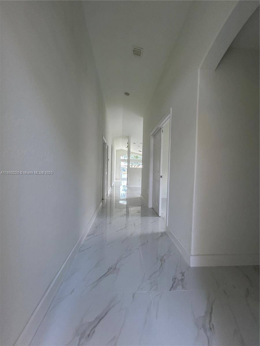Homestead, FL 33035,1507 SE 20th Rd
