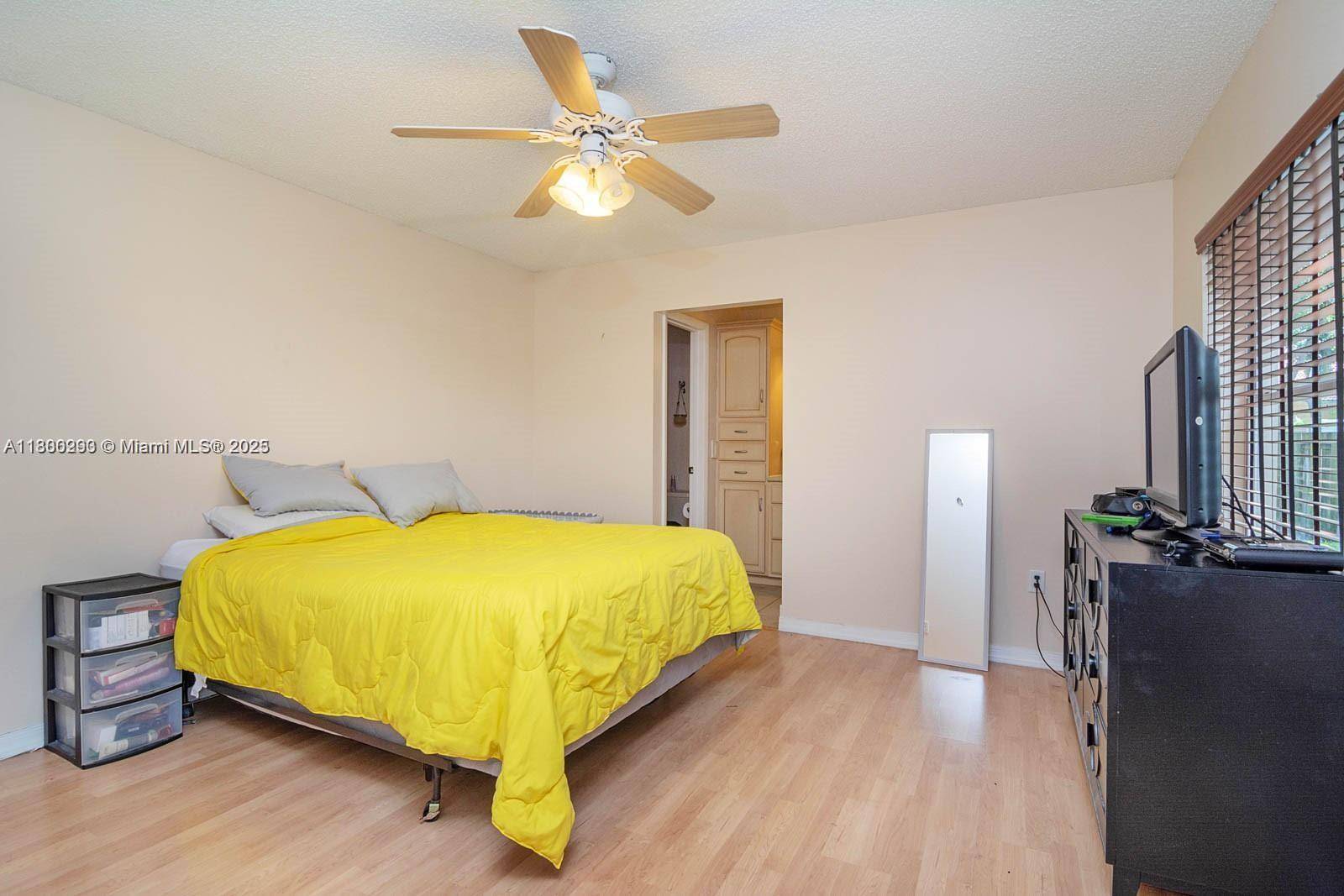 Sunrise, FL 33323,1217 NW 125th Ter