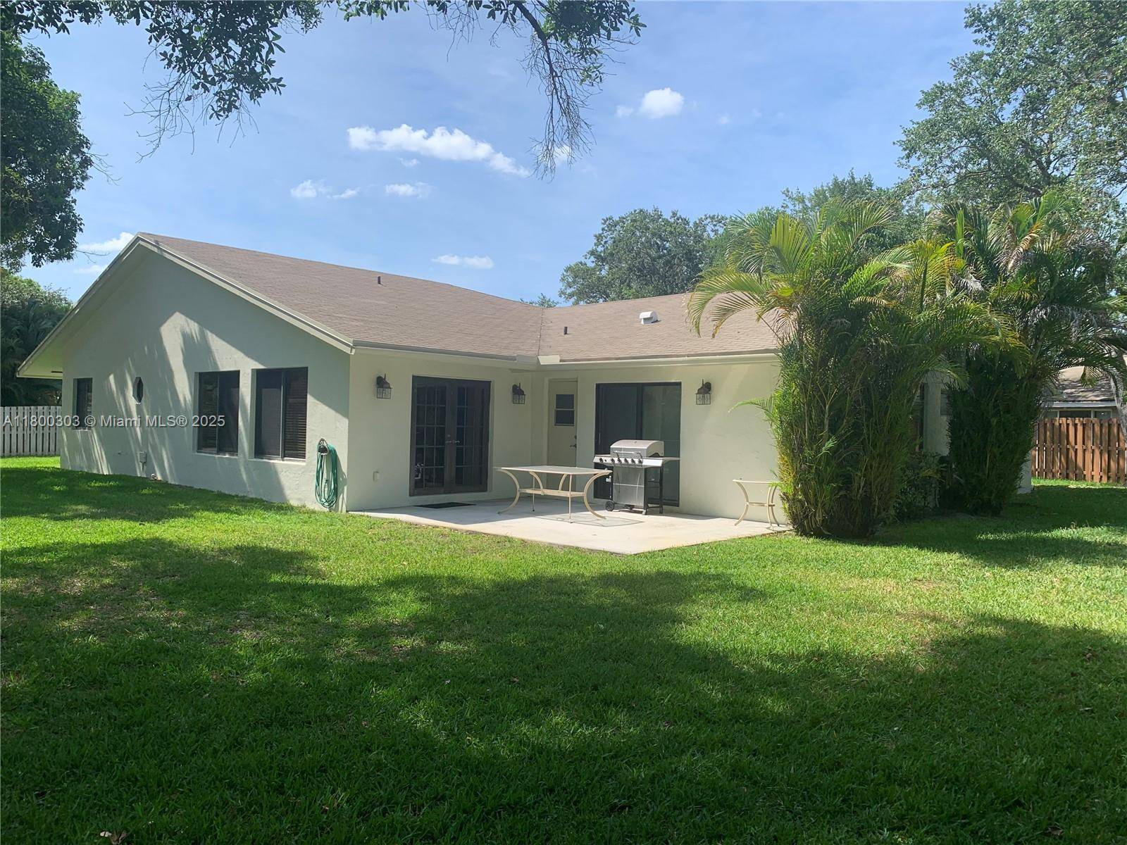 Cooper City, FL 33026,11906 Jennifer Way