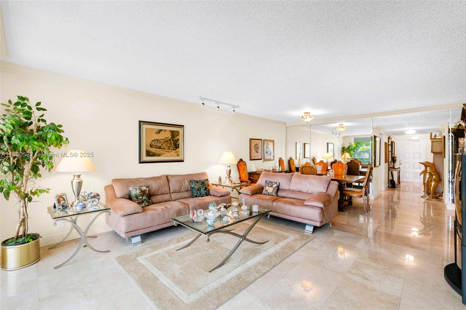 Pompano Beach, FL 33069,823 Cypress Blvd #204