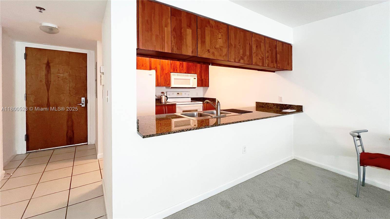 Miami, FL 33131,1200 Brickell Bay Dr #2814