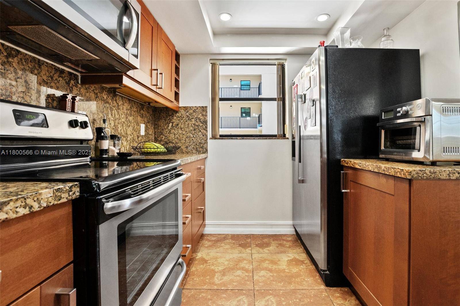 Miami Beach, FL 33141,7125 Bay Dr #201