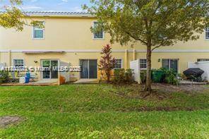 Lauderhill, FL 33313,4040 NW 11th St #4040