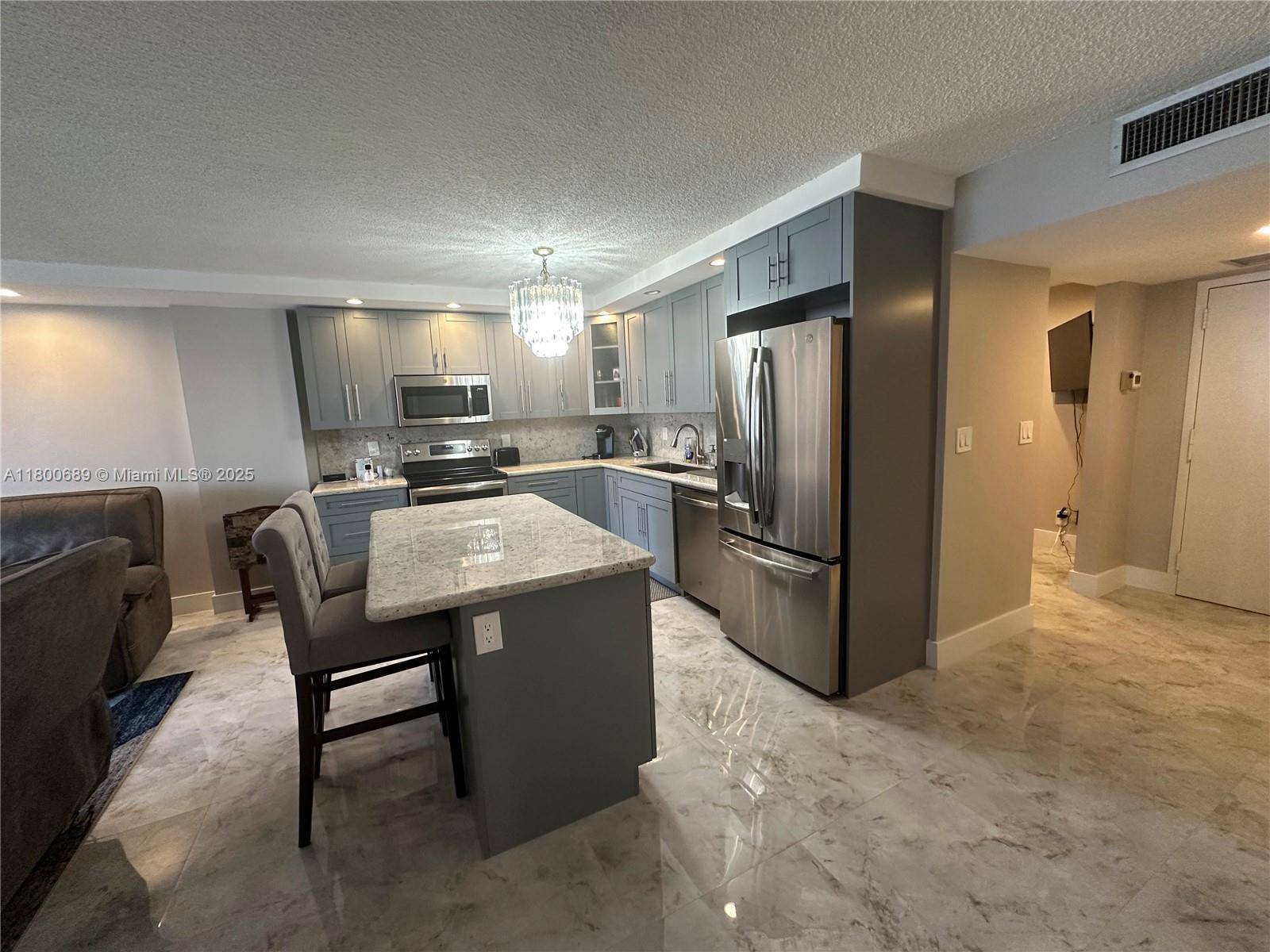 Hallandale Beach, FL 33009,1865 S Ocean Dr #17C