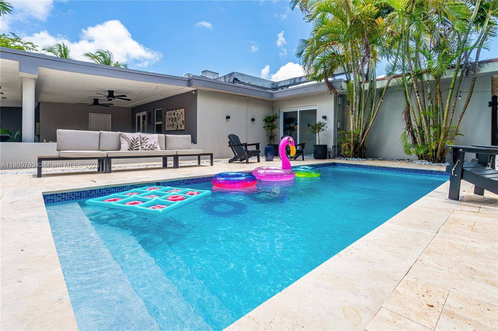 Miami, FL 33129,520 SW 22nd Rd