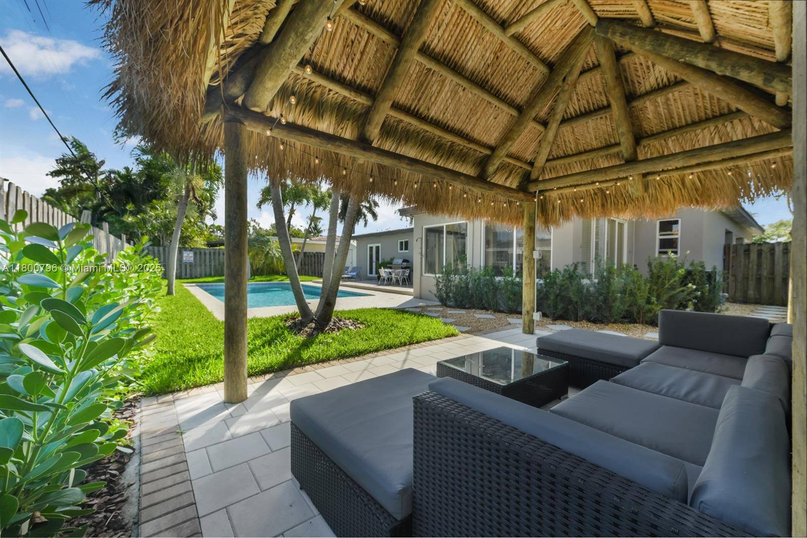 Pompano Beach, FL 33060,271 SW 12th St