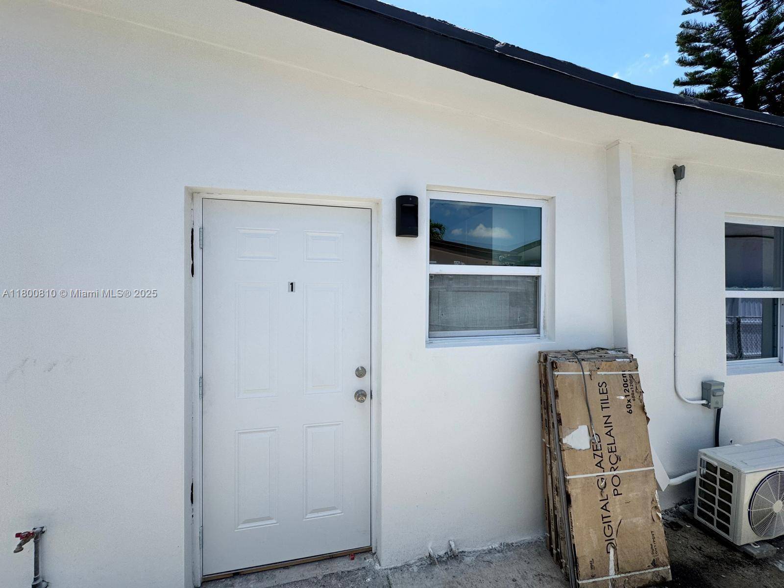 Miami, FL 33165,11000 SW 47th Ter #1
