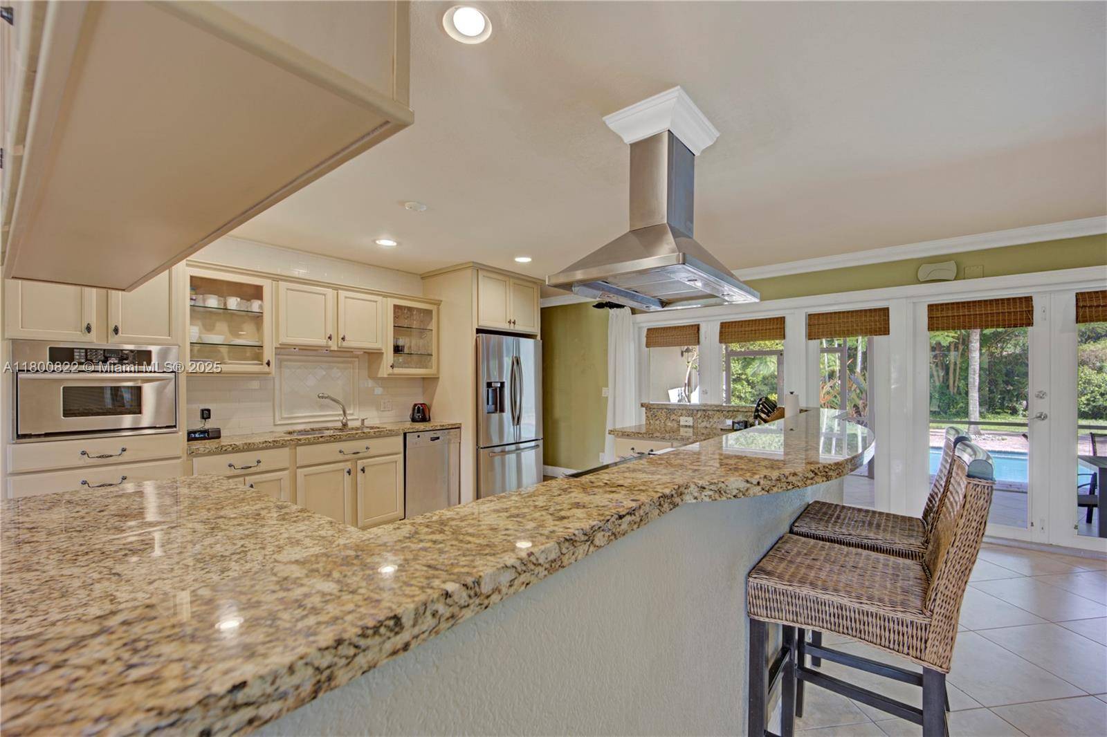 Palmetto Bay, FL 33157,7905 SW 161st St