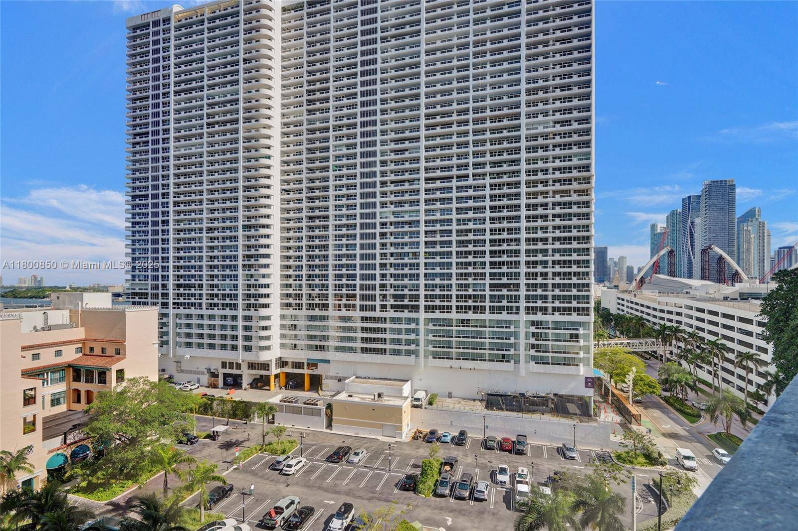 Miami, FL 33132,1750 N Bayshore Dr #4007