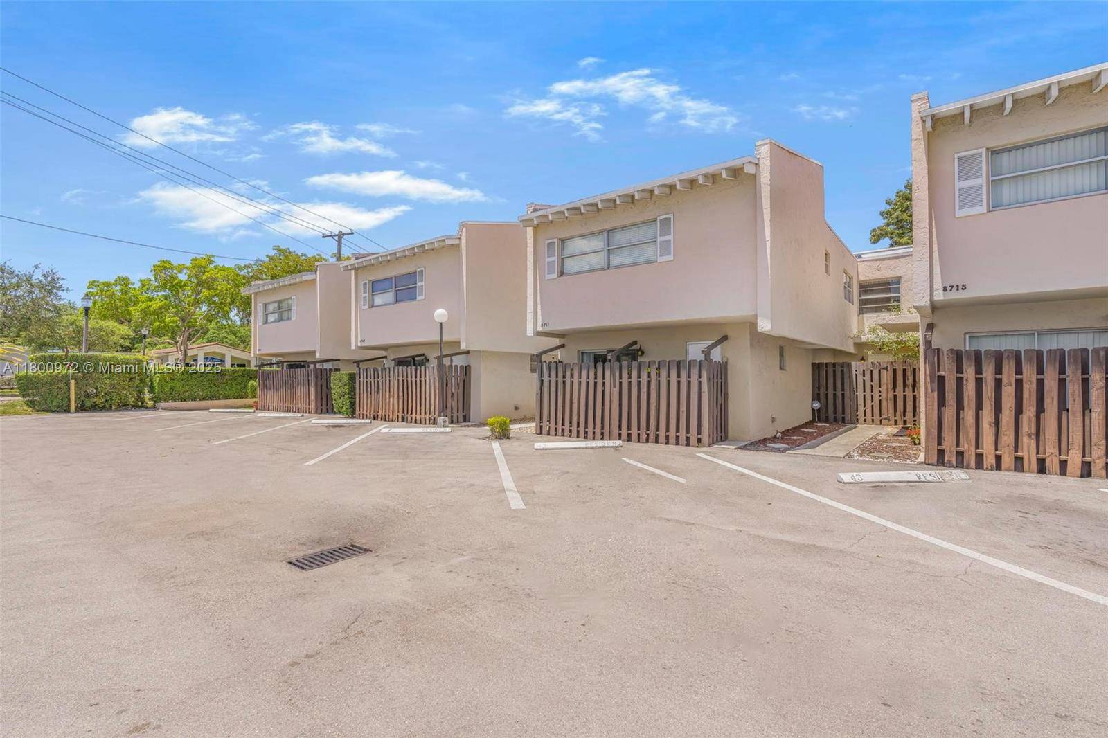 Miami Shores, FL 33138,8713 NE 4th Ave Rd #8713