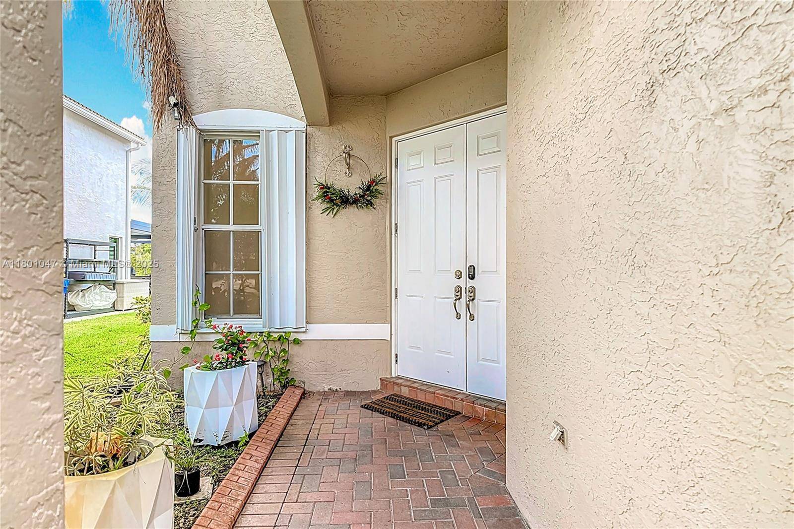 Miramar, FL 33027,16435 SW 27th St
